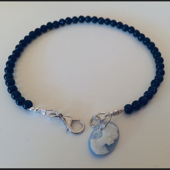 Beaded bracelet - Picture 3 of 5